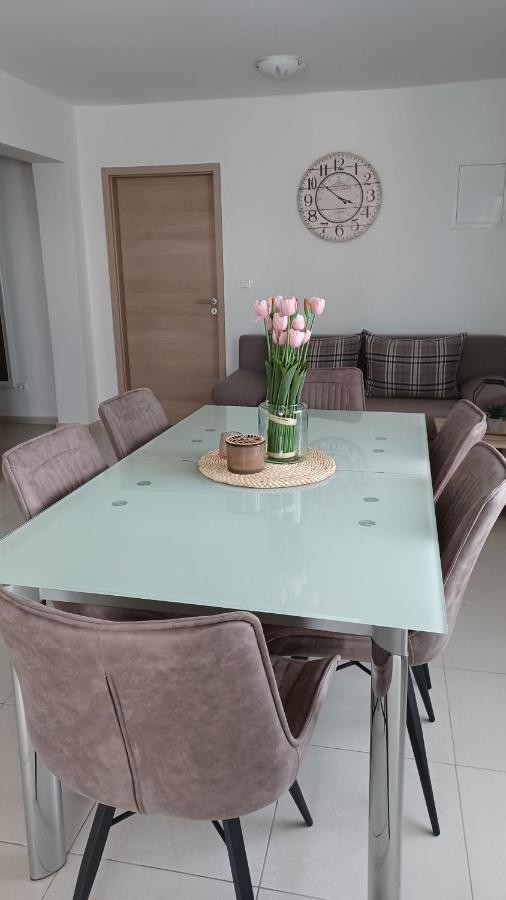 Apartmani Sara Bibinje Εξωτερικό φωτογραφία